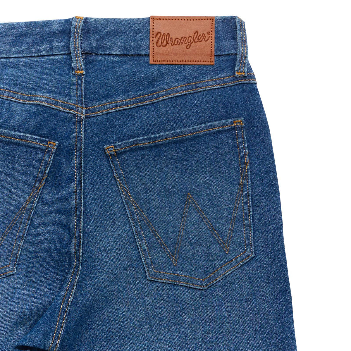 Wrangler Bespoke High Rise Bootcut Jean Pearl