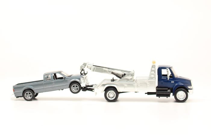 Bigtime Rodeo Tow Truck Play Set