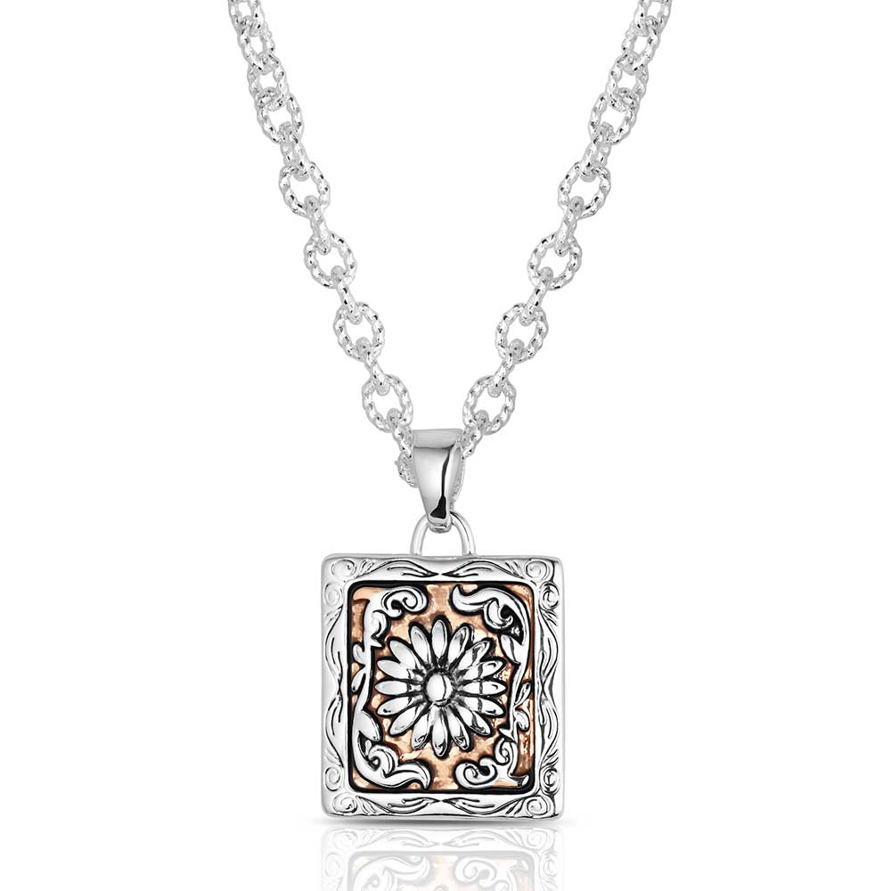 Montana Ranch House Floral Necklace