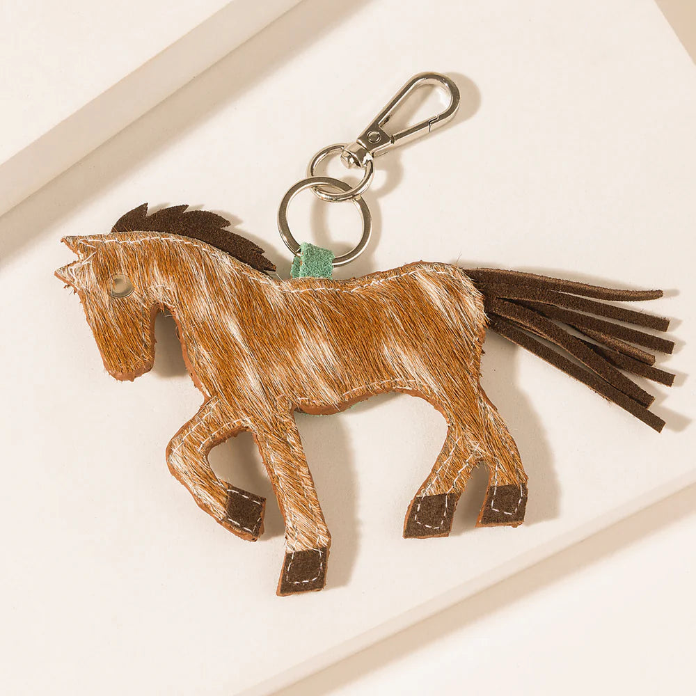 Myra Saddle-Up Horse Keychain In Desert Ebony