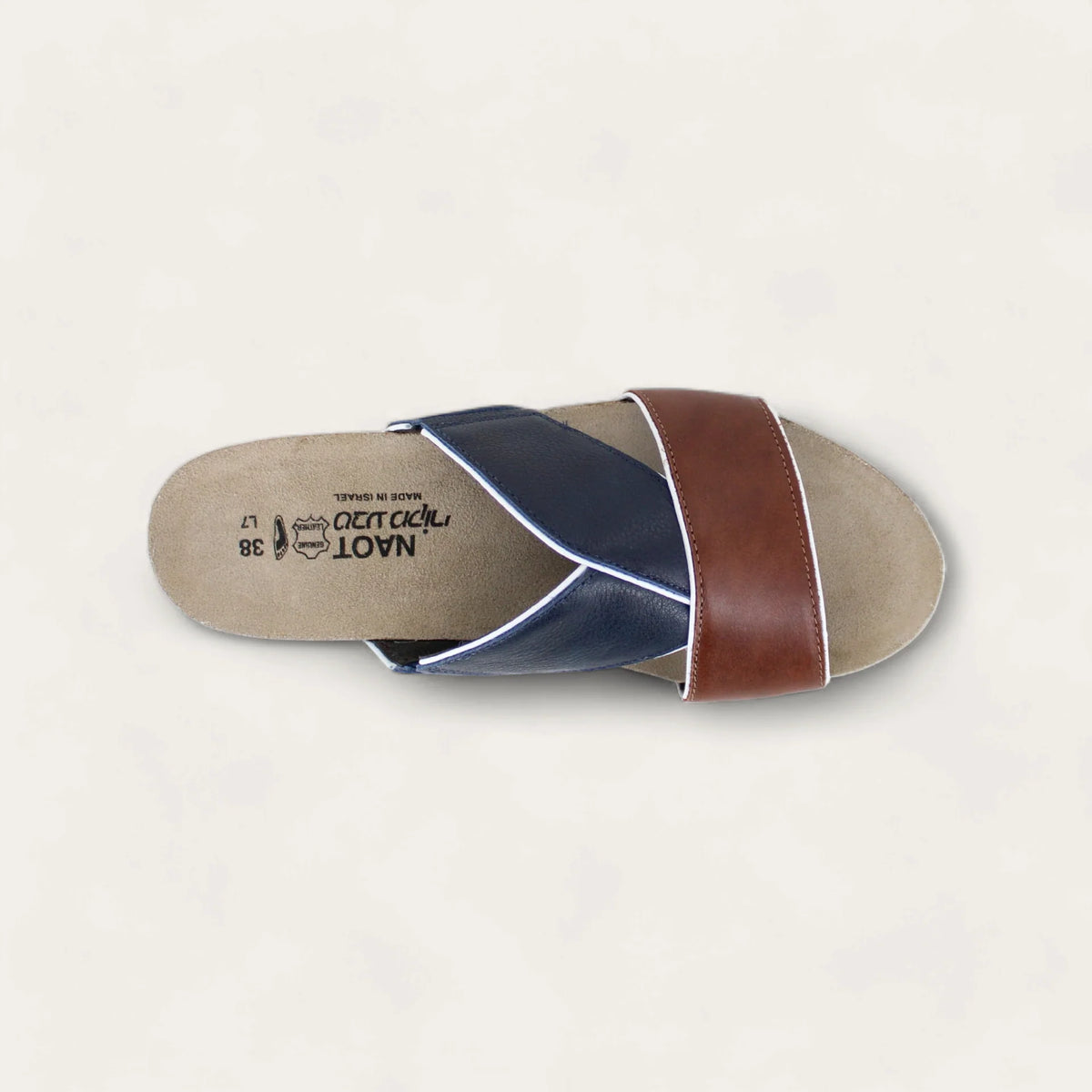 Naot Tiara Soft Chestnut Leather/Ink