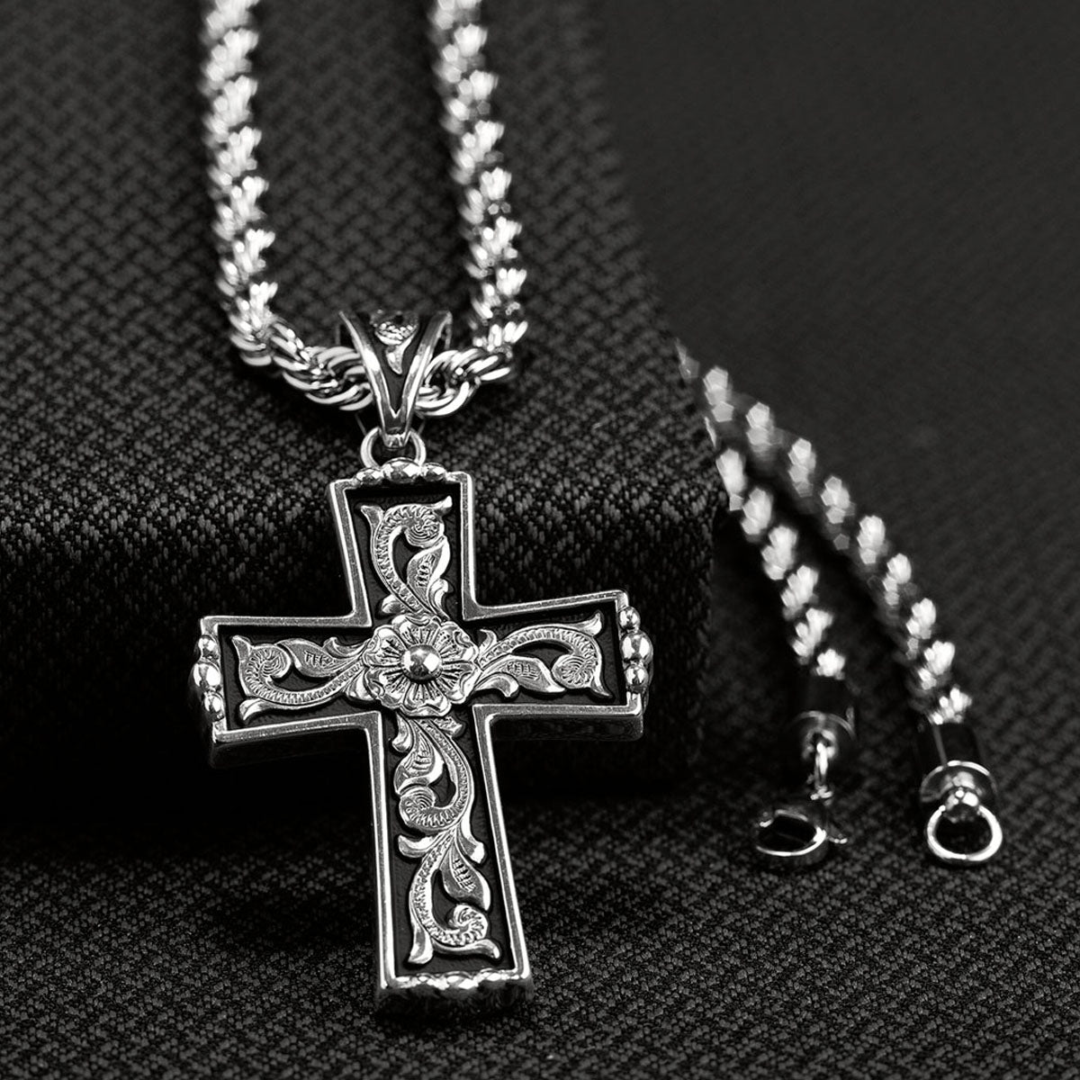 Twister Mens Necklace Western Scroll Cross