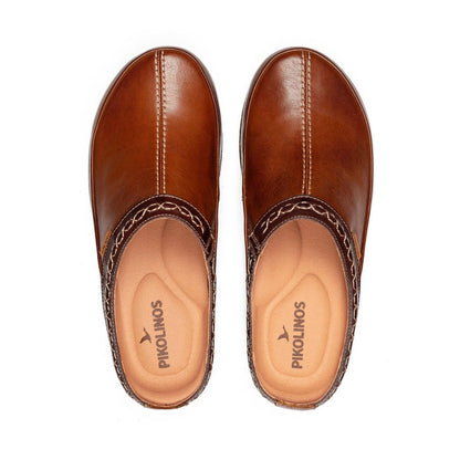 Pikolinos Granada Leather Clogs - Cuero