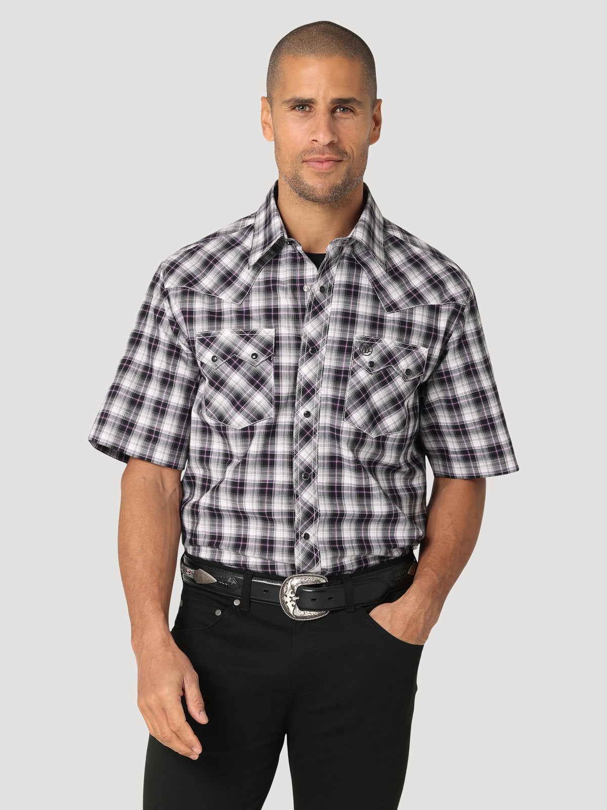 Wrangler Retro Short Sleeve Shirt Black & Purple