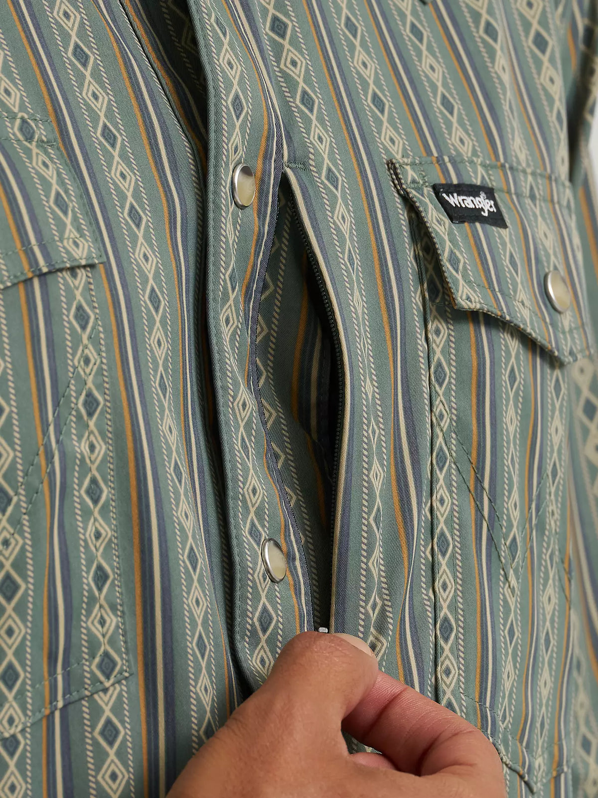 Wrangler All Terrain Gear Men's Technical Shirt Dark Forest