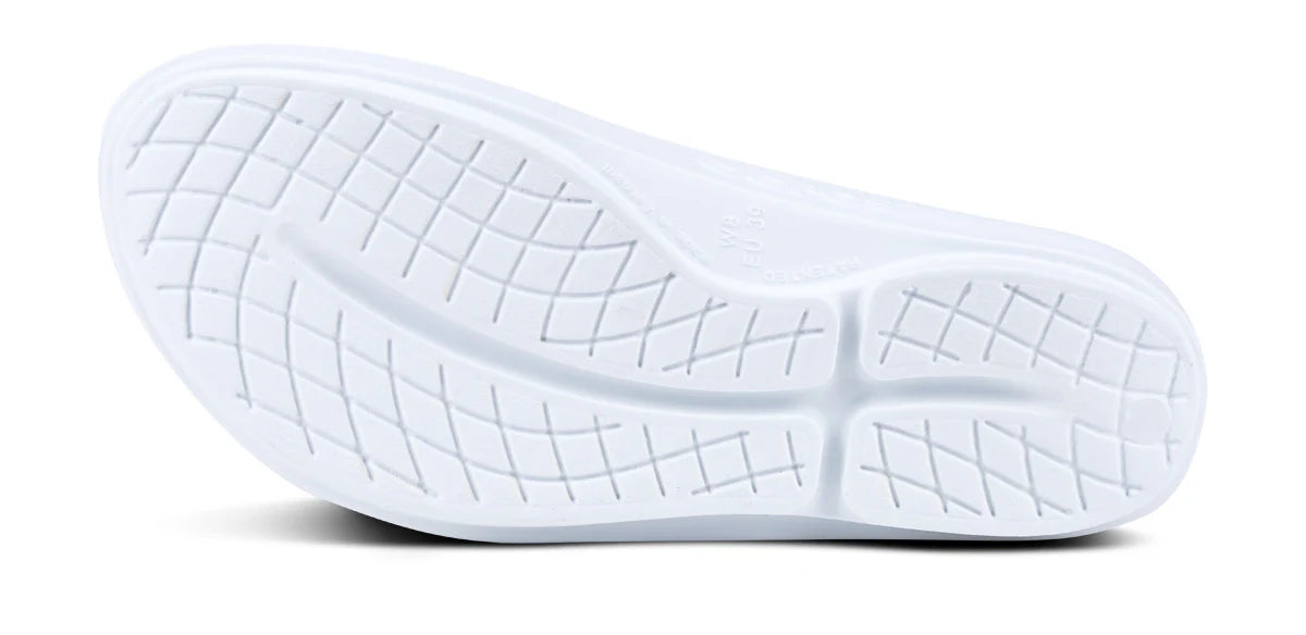 Oofos Oolala White