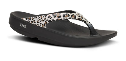 Oofos OOlala Limited Thong Leopard 26