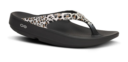 Oofos OOlala Limited Thong Leopard 26