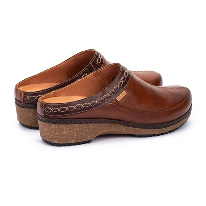 Pikolinos Granada Leather Clogs - Cuero