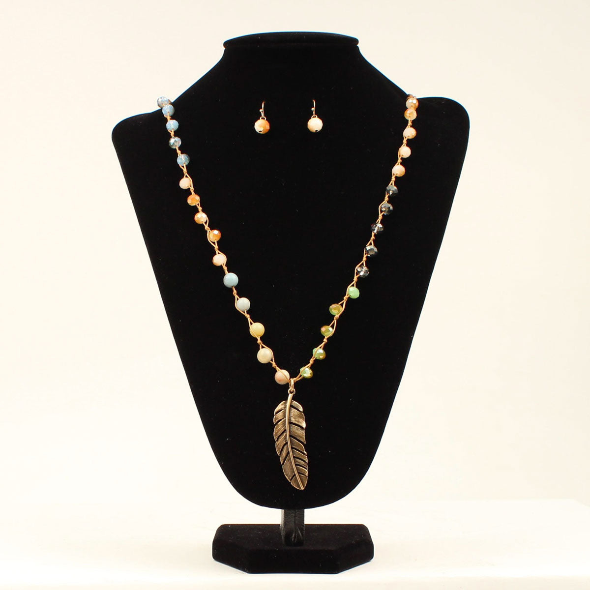 Blazin Roxx Beads and Feather Necklace and Earrings