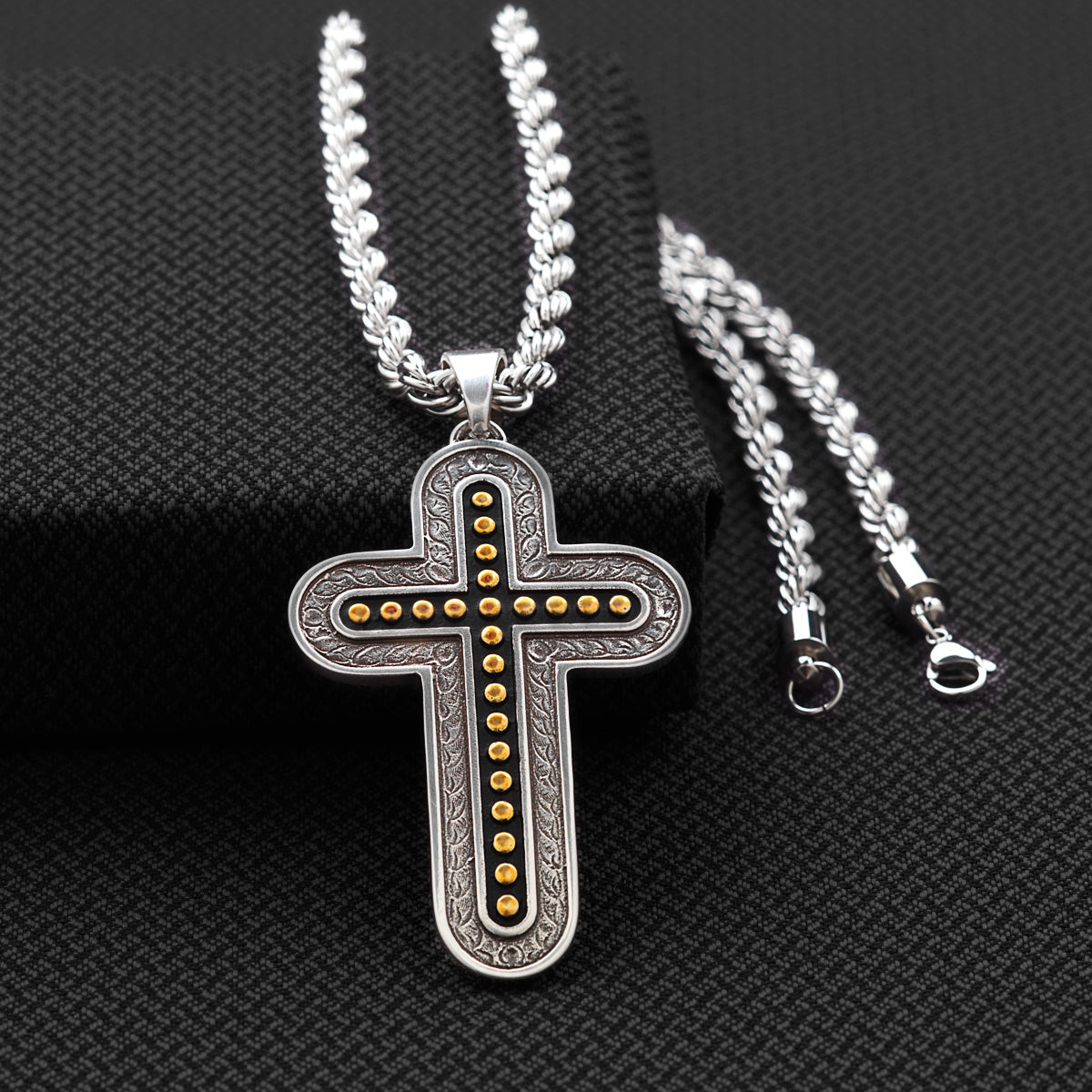 Twister Necklace Silver/Gold Cross