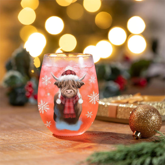 Evergreen Holly Homestead Wine Glass Highland