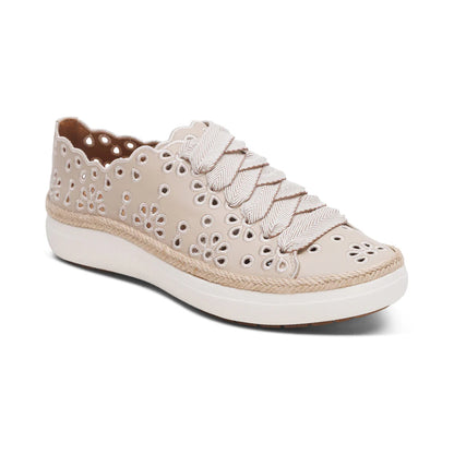Aetrex Charlotte Cutout Tan