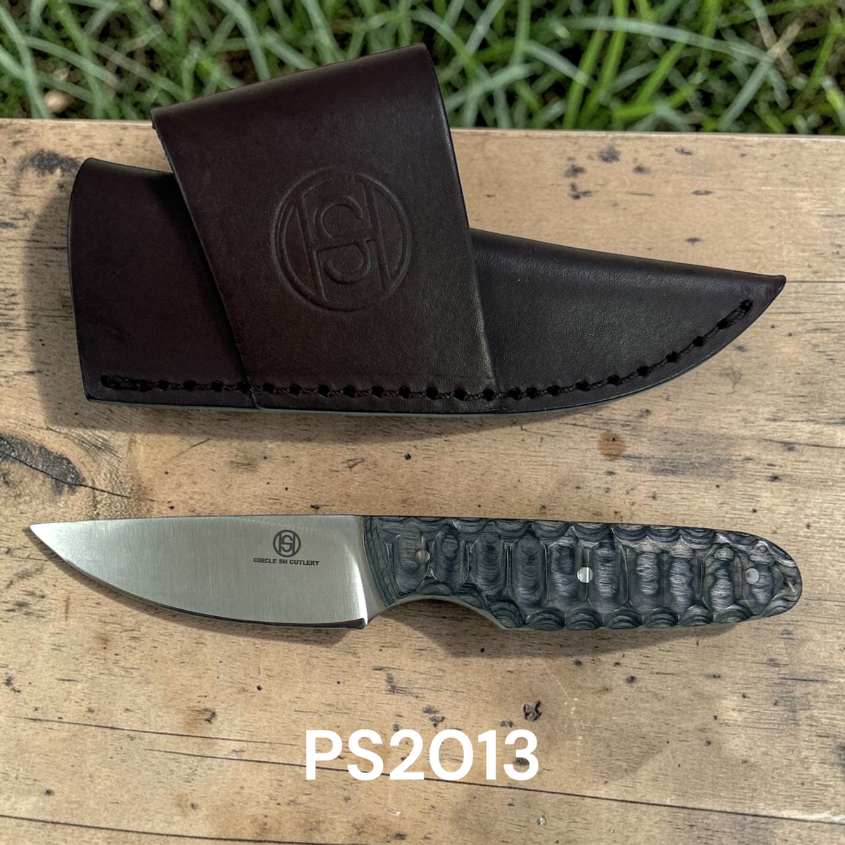 Circle SH Pakka Wood Handle Fixed Blade Knife & Sheath
