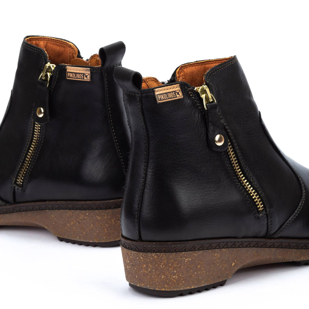 Pikolinos Granada Bootie Zip Black