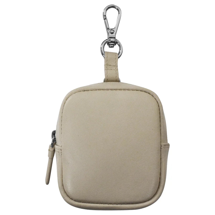ili NY Rectangle Earbuds Charm Pouch