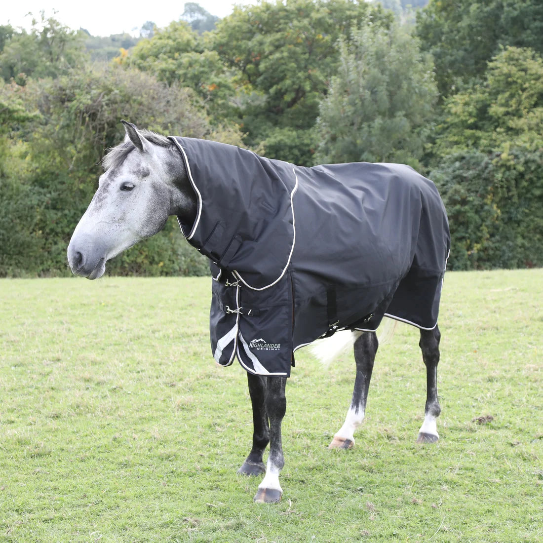 Highlander Plus 200 Neck Cover Navy