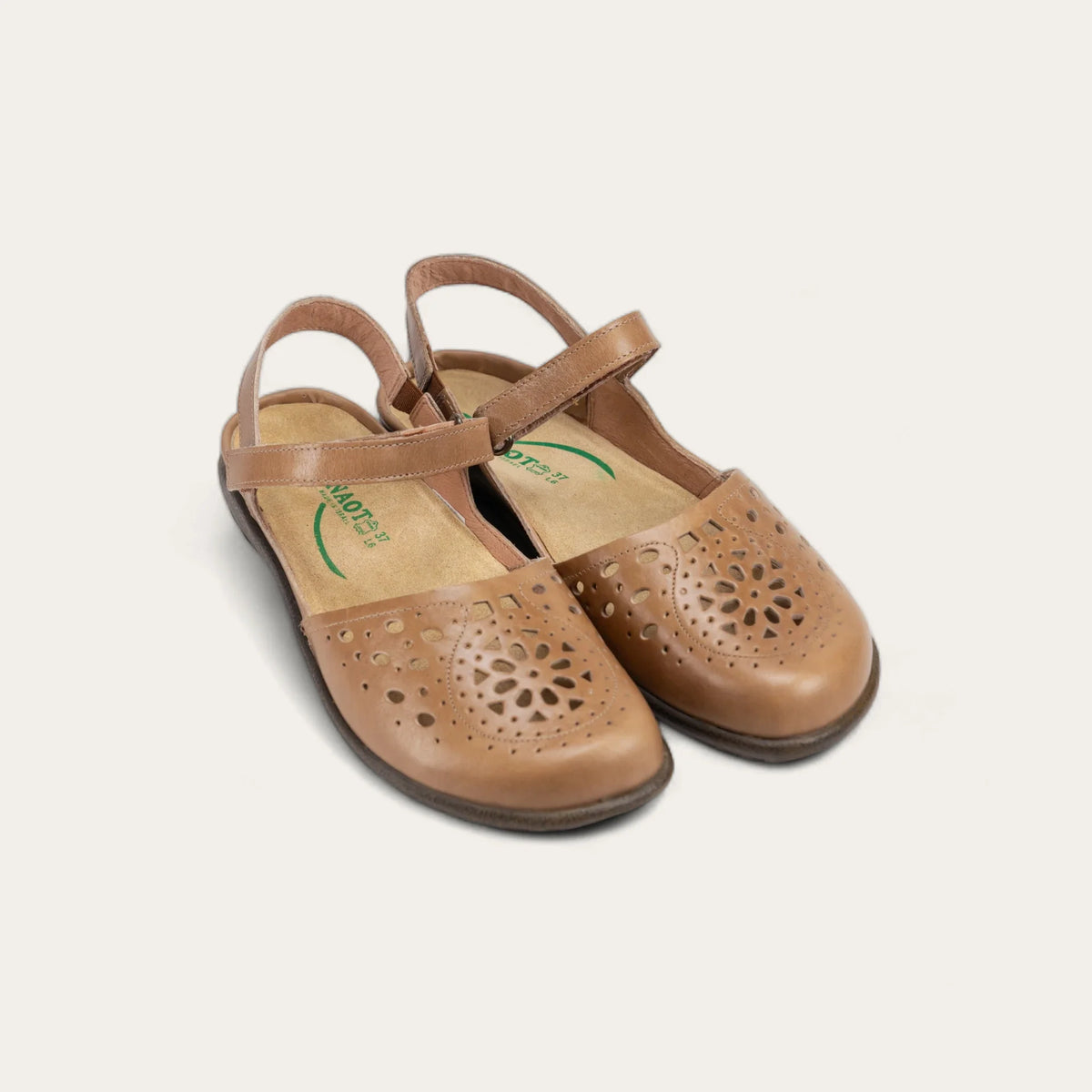 Naot Arataki Arizona Tan