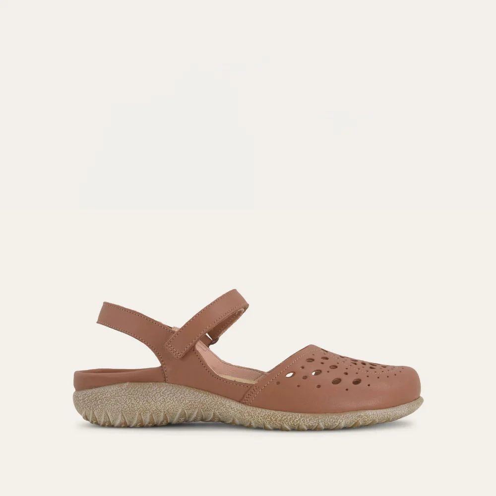 Naot Arataki Caramel Leather