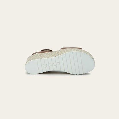 Naot Blanes Latte Brown