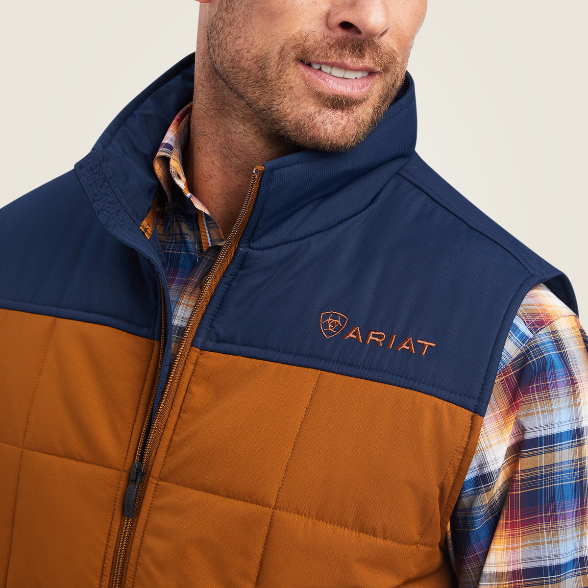 Ariat Crius Vest Chestnut/Navy