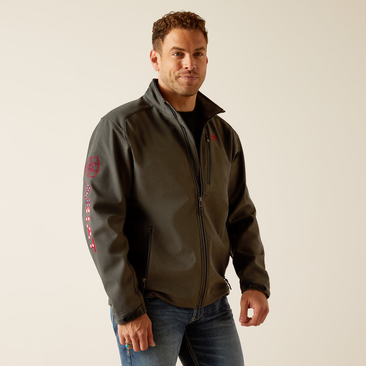 Ariat Logo 2.0 Softshell Jacket Char/Americana