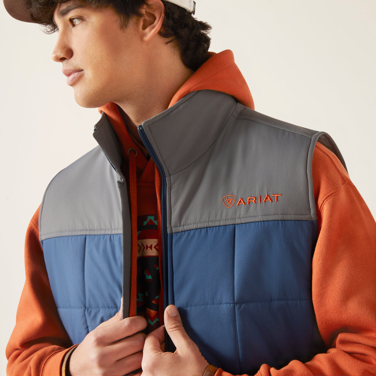 Ariat Crius Vest Midsummer Night/Rock Climb