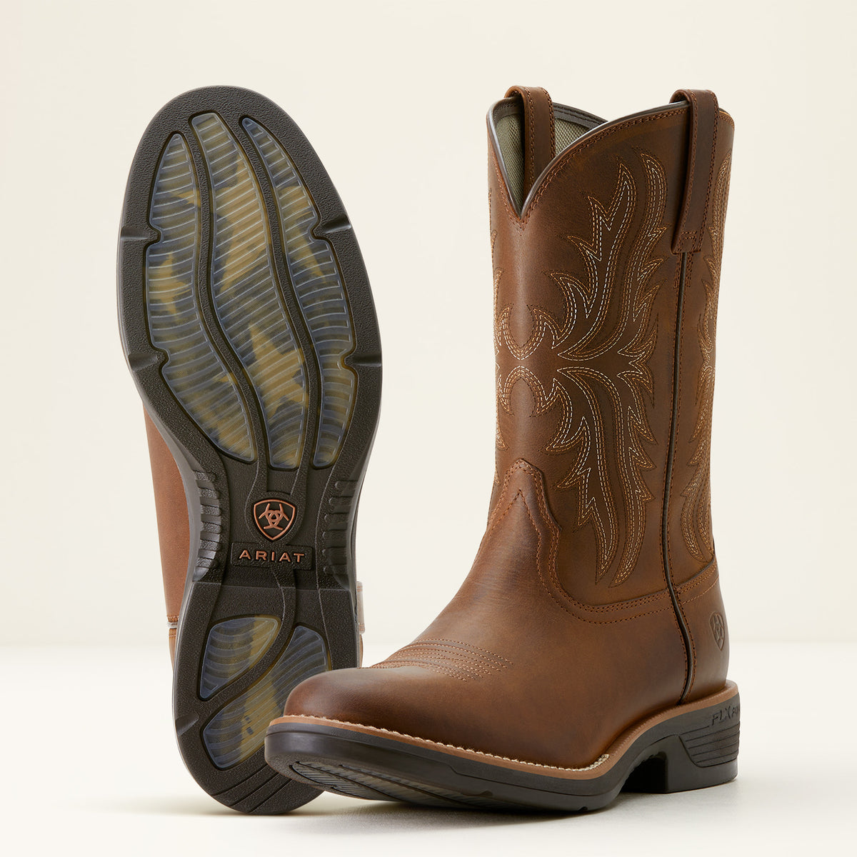 Ariat Ridgeback Round Toe Distressed Tan