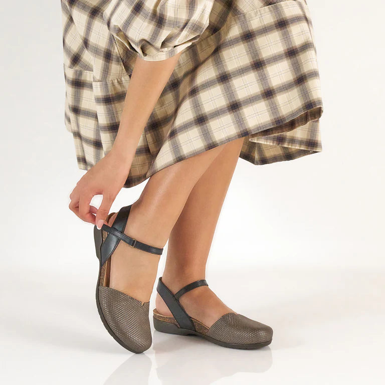 Dansko Rowan Grey Pewter