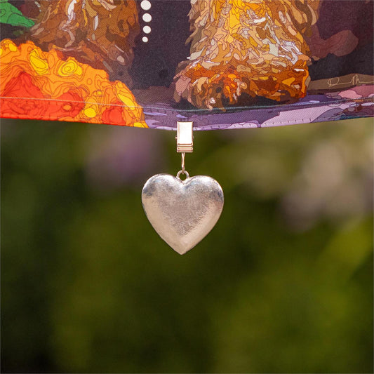 Evergreen Metal Heart Flag Clips
