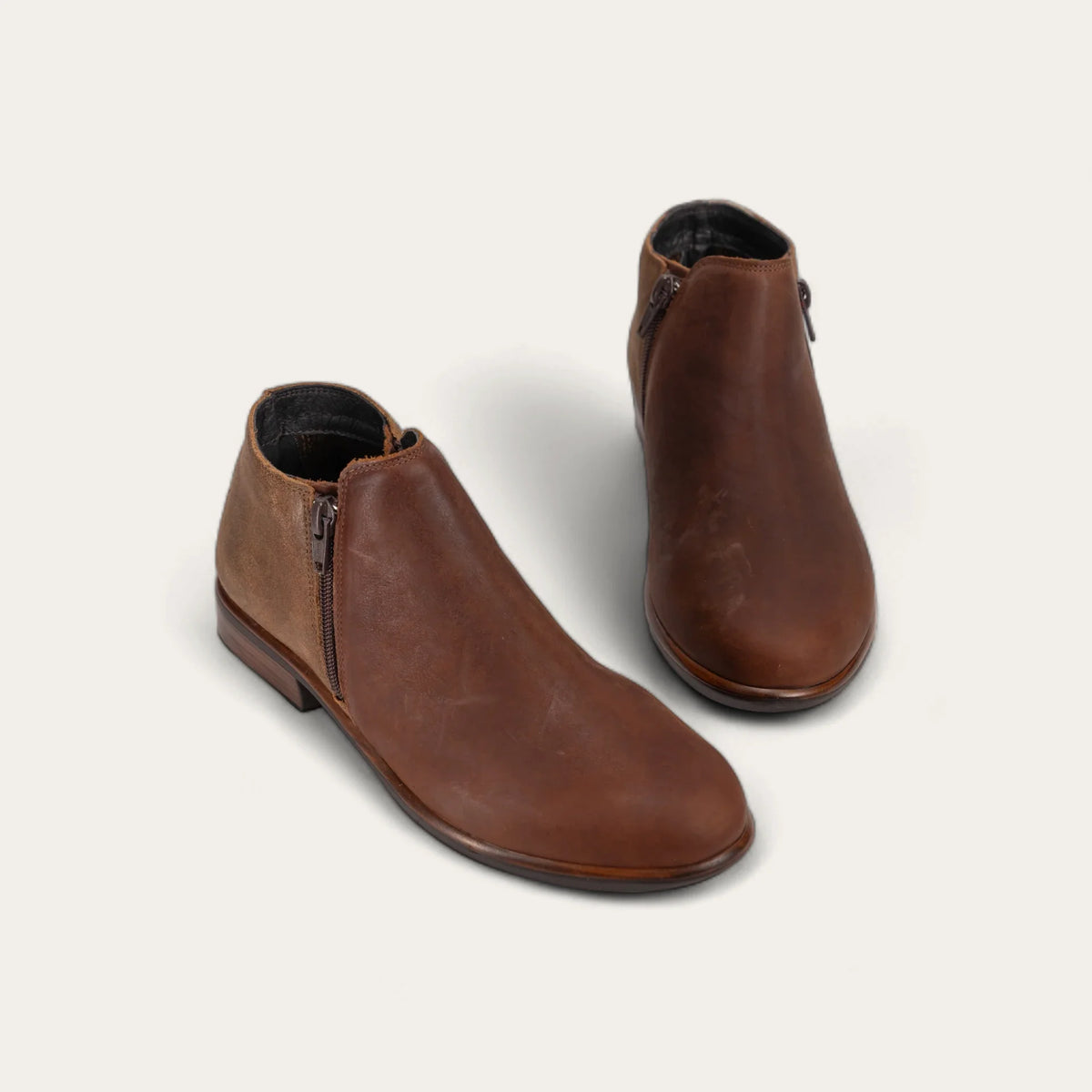 Naot Helm Cognac Antique Brown