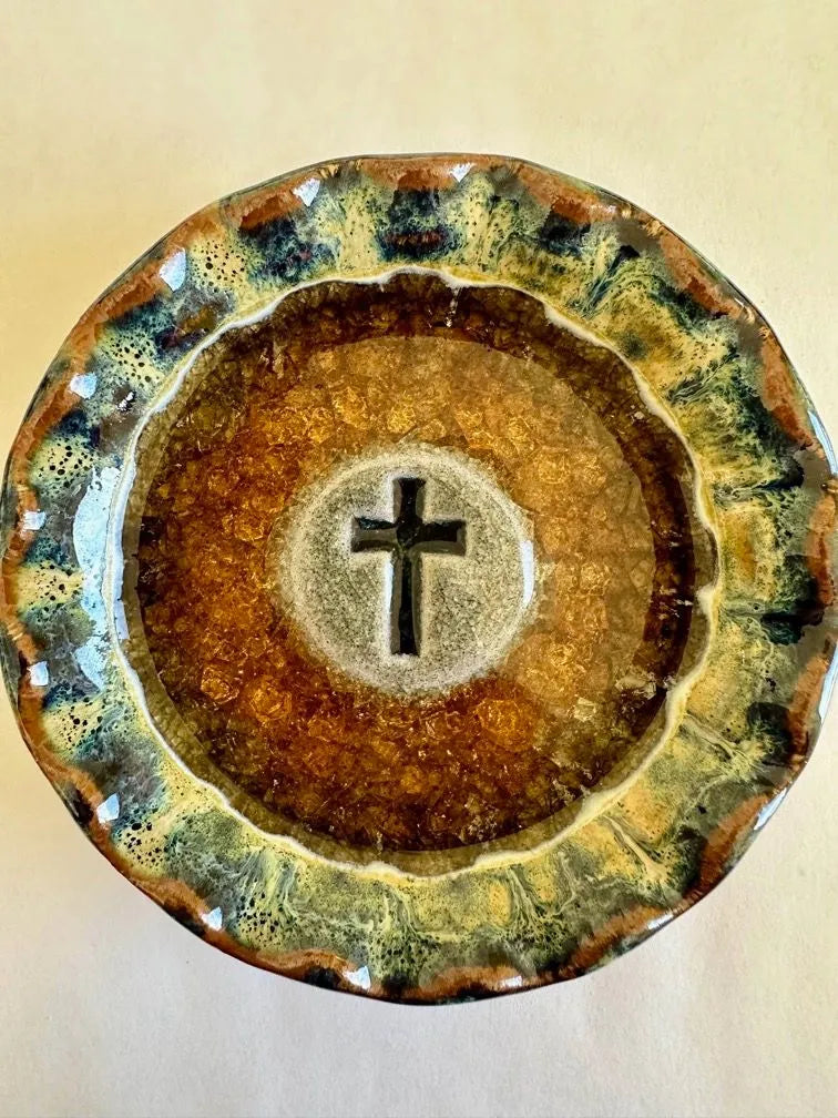 Down To Earth Icon Dish
