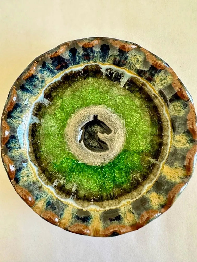 Down To Earth Icon Dish
