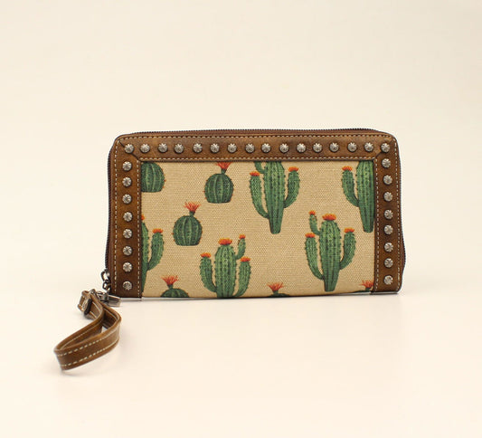 Nocona Desert Print Clutch