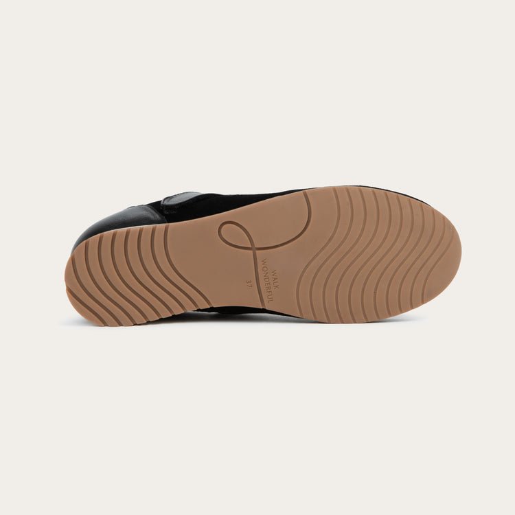 Naot Pure Black Noir Suede Combo