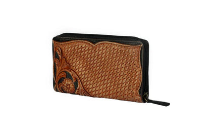 Myra Mynxe Wallet