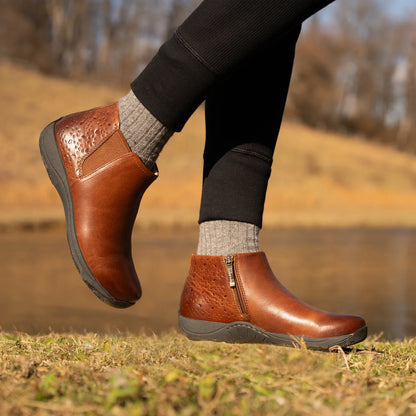 Dansko Sherry Waxy Burnished Cinnamon