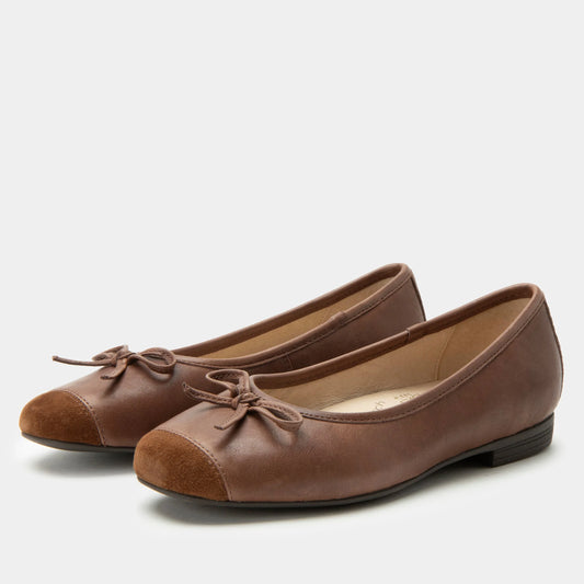 Alegria Talya Gingerbread