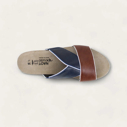Naot Tiara Soft Chestnut Leather/Ink