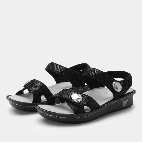 Alegria Vienna Swirling Black
