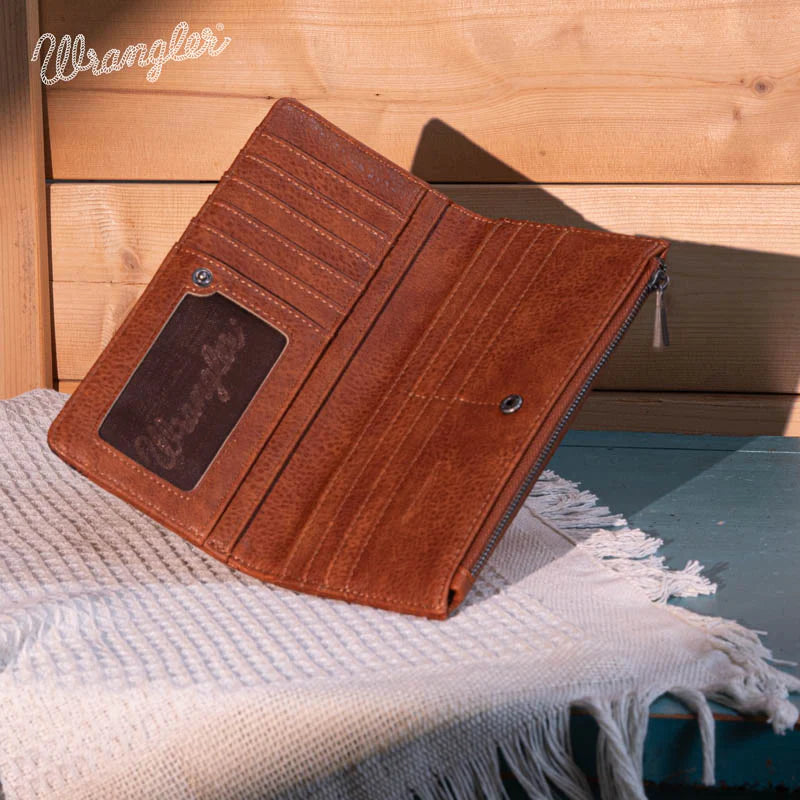 Wrangler Embroidered Bi Fold Wallet