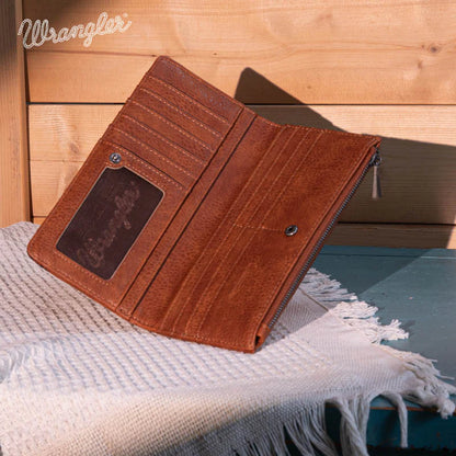 Wrangler Embroidered Bi Fold Wallet