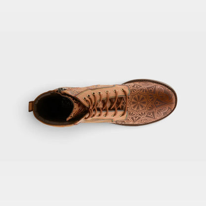 L'Artiste Whitefish Boots Tan Multi