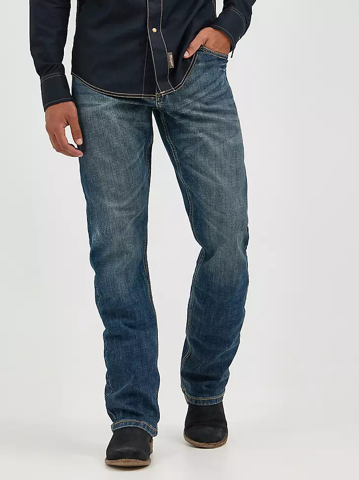 Wrangler Retro Slim Fit Boot Cut Layton