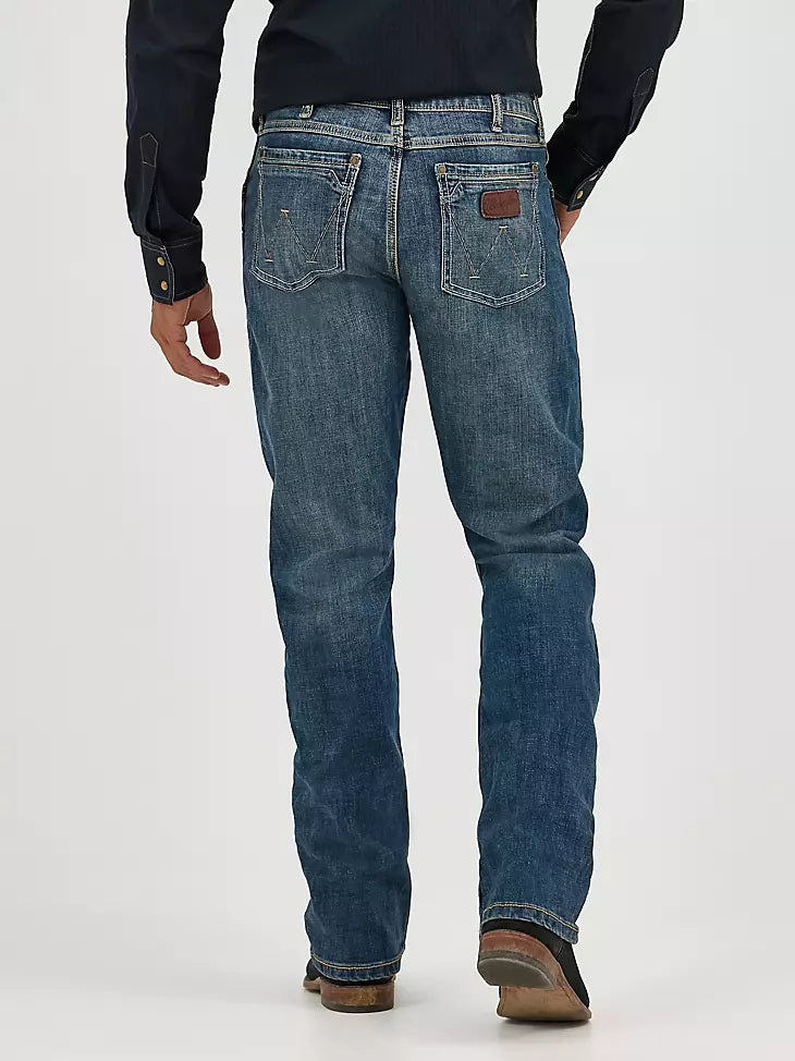 Wrangler Retro Slim Fit Boot Cut Layton