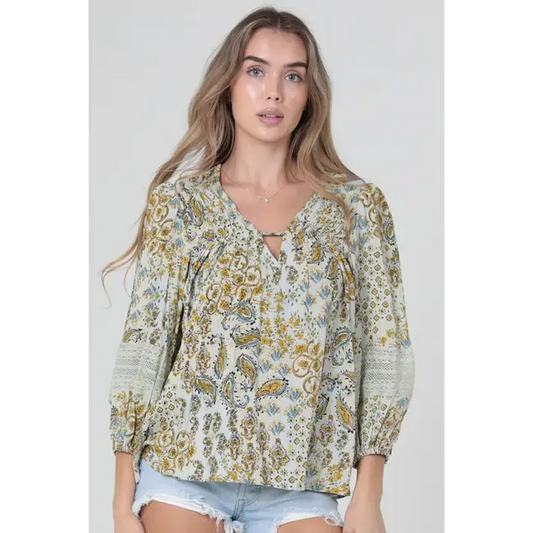 Angie V Neck Lace Insert LS Pistachio