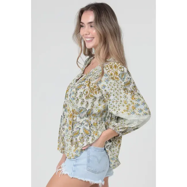 Angie V Neck Lace Insert LS Pistachio