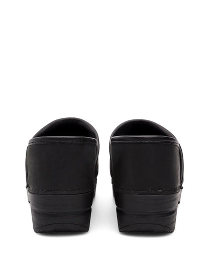 Dansko Pro Black Oiled