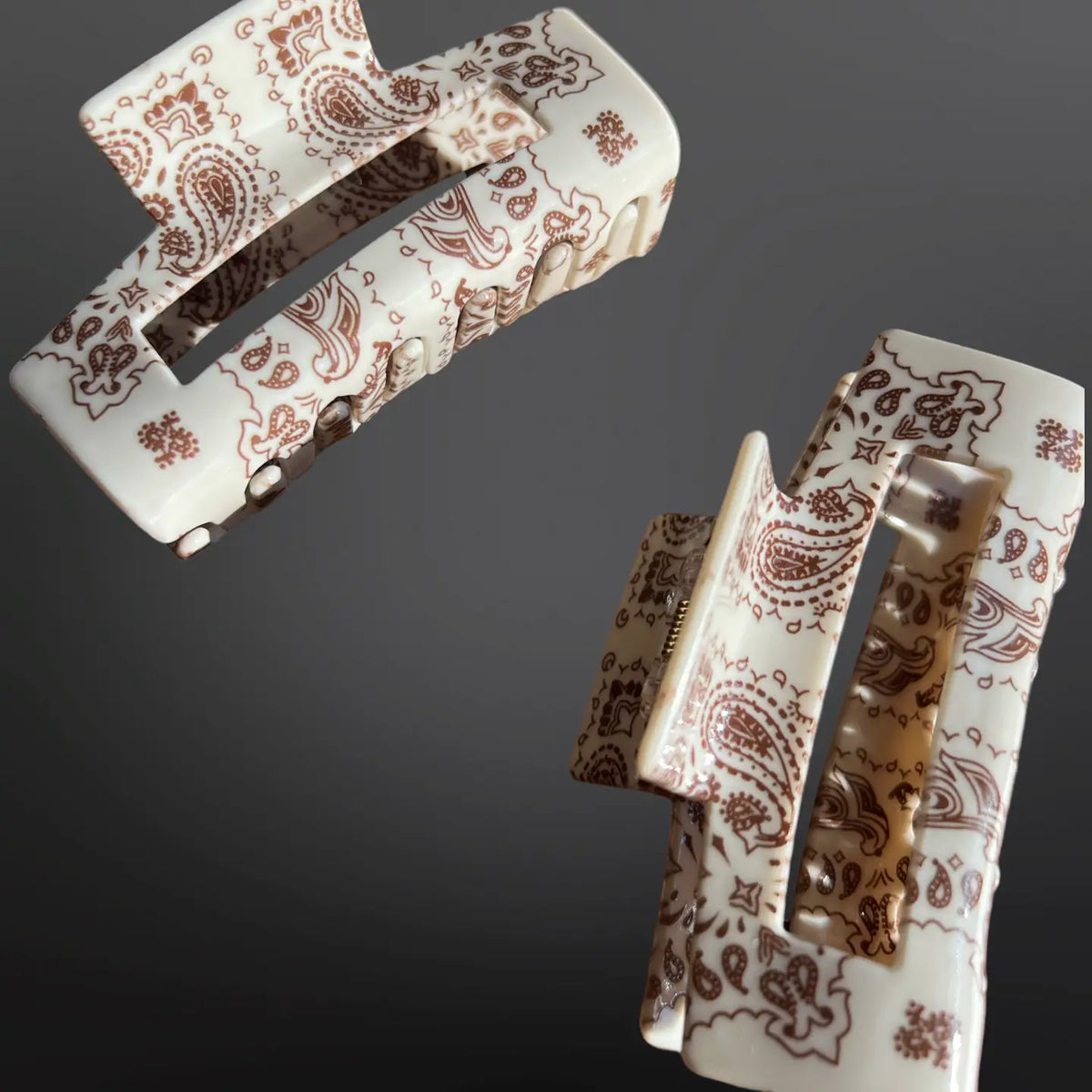Westrian Paisley Bandana Print Hair Claw Clip
