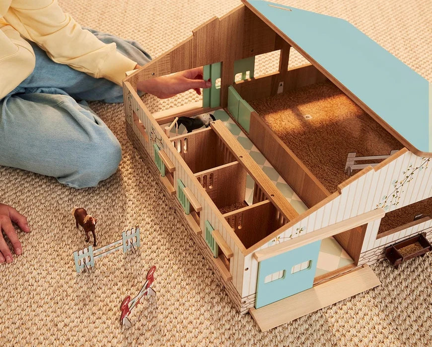 Breyer Deluxe Arena Playset